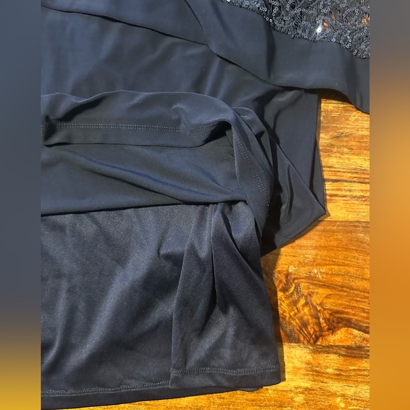 Rod & Ali Dress - Picture 6 of 6